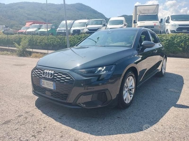 Usata Audi A3 Business 116 CV (85 kW) 2022 Grigio Berlina