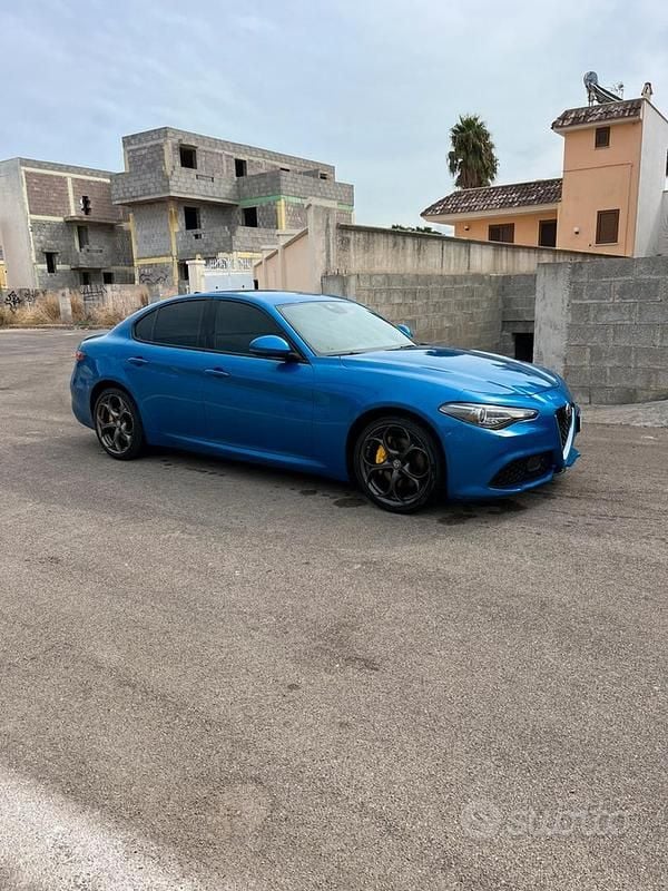 Usata Alfa Romeo Giulia 210 CV (154 kW) 2019 Blu Berlina