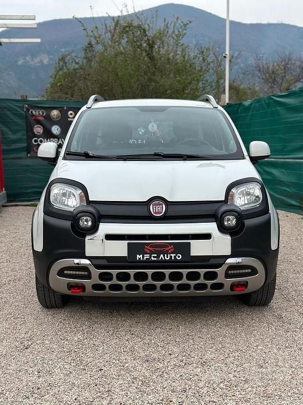 Usata Fiat Panda Cross Cross 69 CV (50 kW) 2020 Bianco Utilitaria