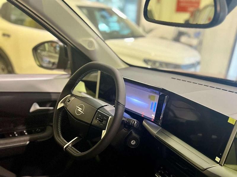 Nuova Opel Frontera Edition 101 CV (74 kW) 2025 Arancione SUV