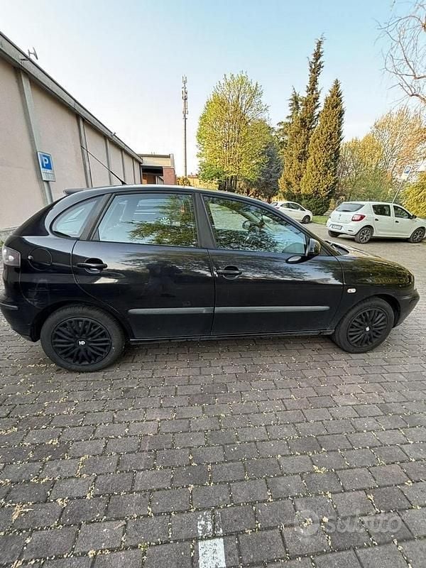 Second-hand Seat Ibiza 60 CP (44 kW) 2008 Negru Berlinǎ