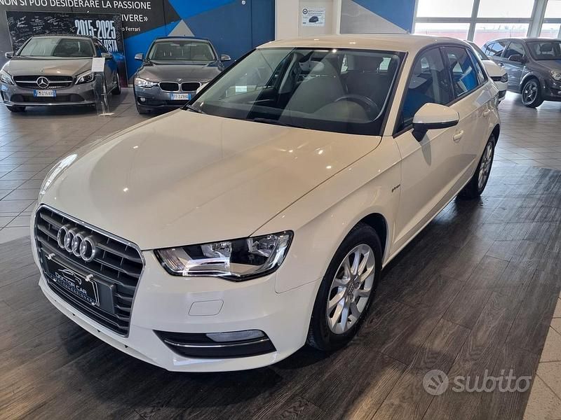 Usata Audi A3 Ambiente 110 CV (80 kW) 2014 Bianco Berlina