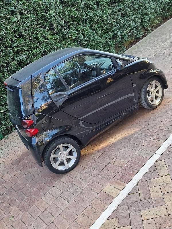 Usata Smart ForTwo Coupé 71 CV (52 kW) 2008 Nero Coupé