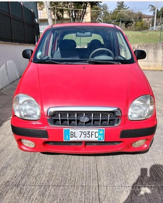 Usata Hyundai Atos 2001 Rosso Utilitaria