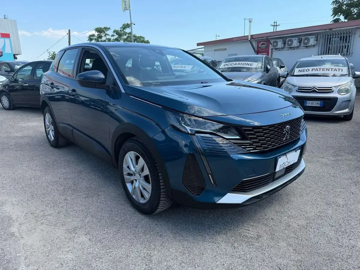 Usata Peugeot 3008 Business-Line 131 CV (96 kW) 2021 Other SUV
