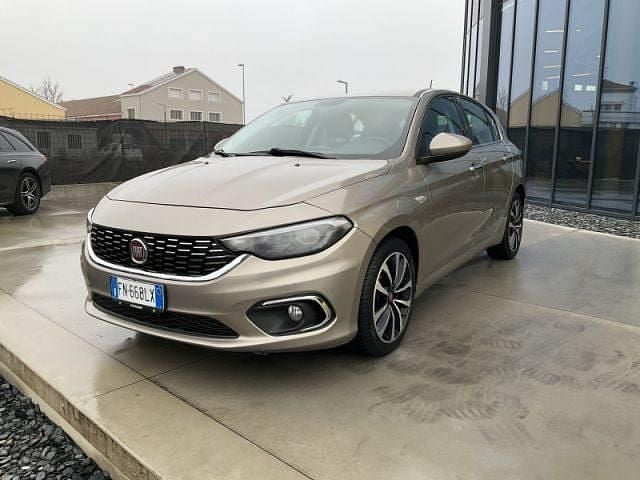 Usata Fiat Tipo Lounge 120 CV (88 kW) 2018 Oro Berlina