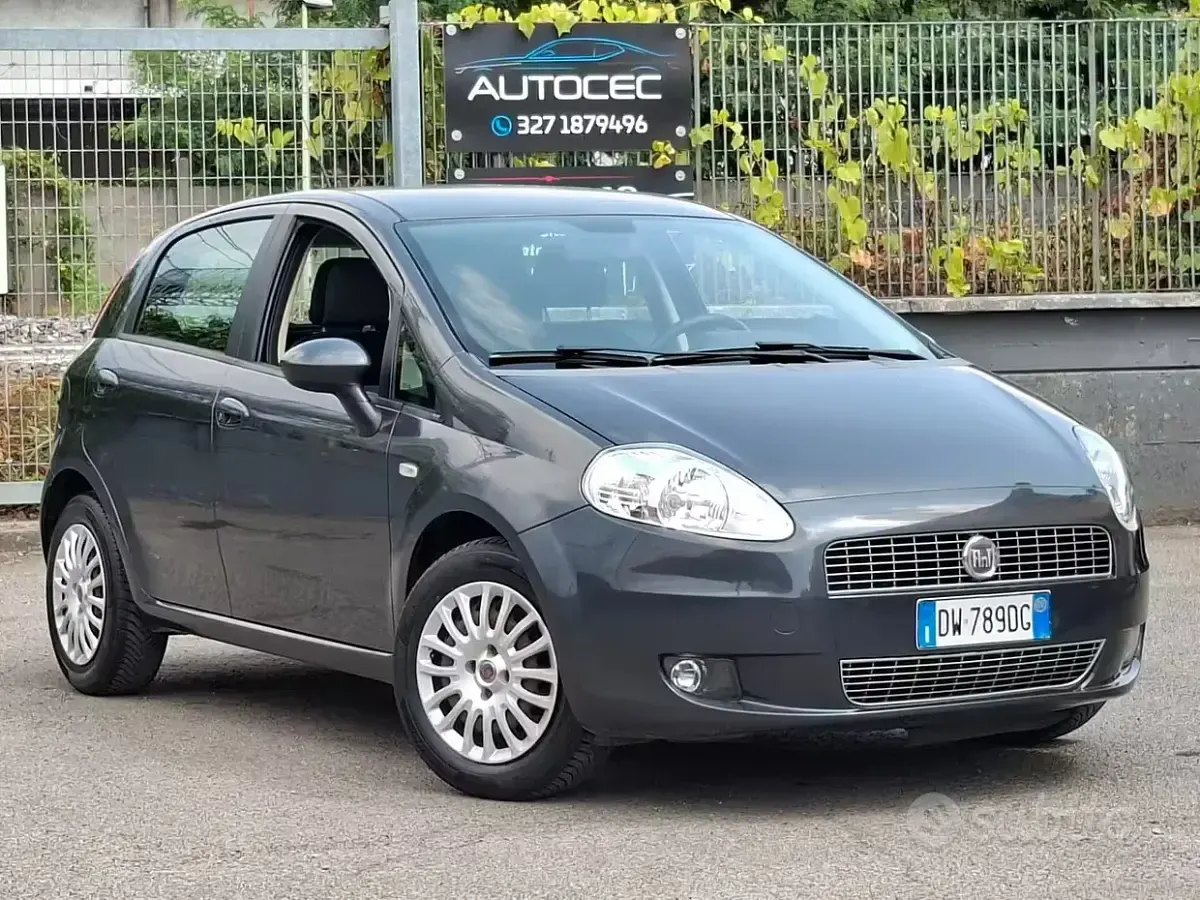 Usata Fiat Grande Punto Active 65 CV (47 kW) 2009 Utilitaria