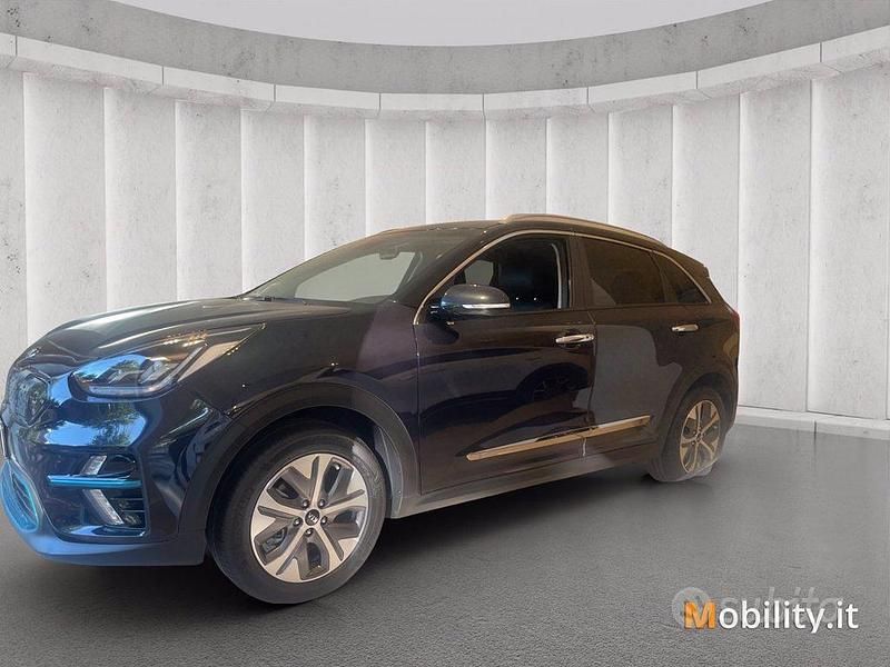 Blu metallizzato Usata 2021 Kia e-Niro SUV | 20.600 € - Immagine 1/4