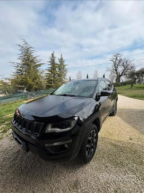 Usata Jeep Compass Trailhawk 170 CV (125 kW) 2018 Nero SUV