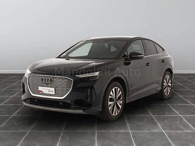 Usata Audi Q4 e-tron Advanced Plus 150 kW (204 CV) 2023 Nero mythos metallizzato SUV