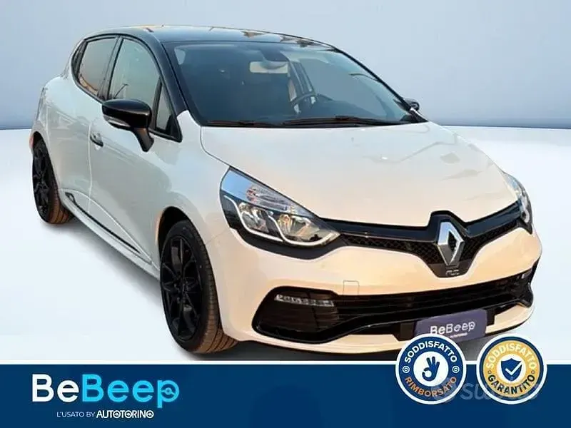 Usata Renault Clio IV 200 CV (147 kW) 2014 Bianco pastello Berlina