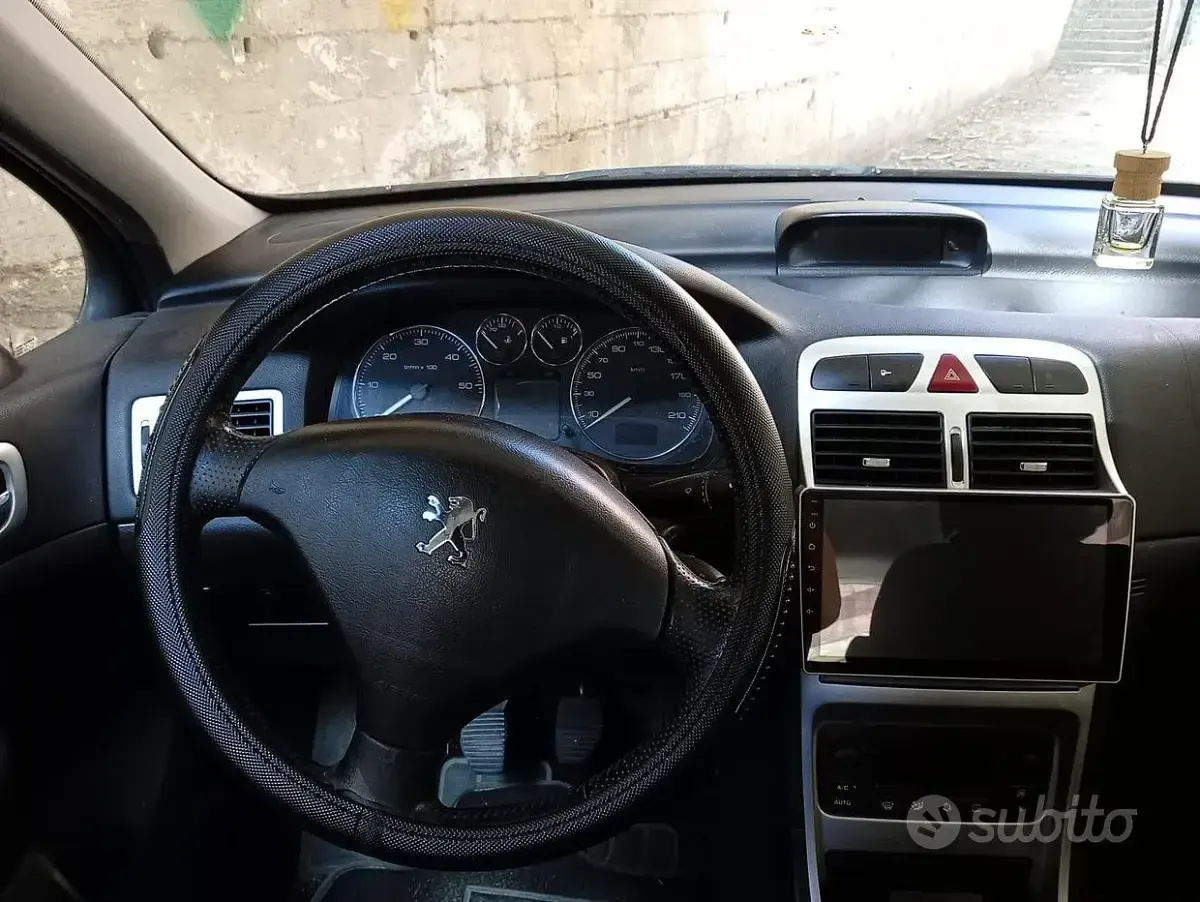 Usata Peugeot 307 90 CV (66 kW) 2006 Nero Berlina