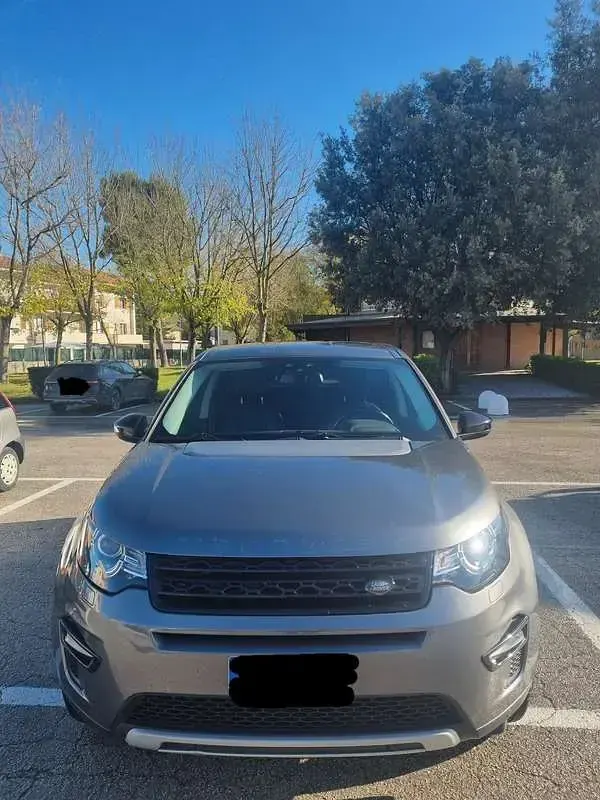 Usata Land Rover Discovery Sport HSE Luxury 150 CV (110 kW) 2016 Grigio SUV