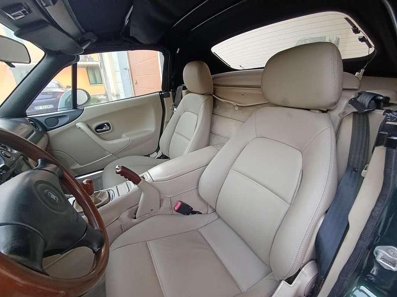 Usata Mazda MX5 110 CV (80 kW) 2000 Cabrio