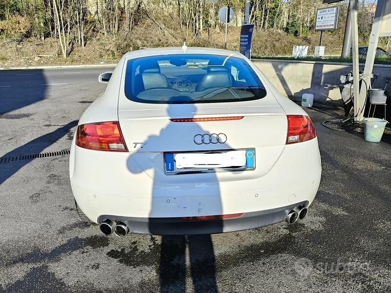 Second-hand Audi TT S-Line 200 CP (147 kW) 2008 Alb Coupe