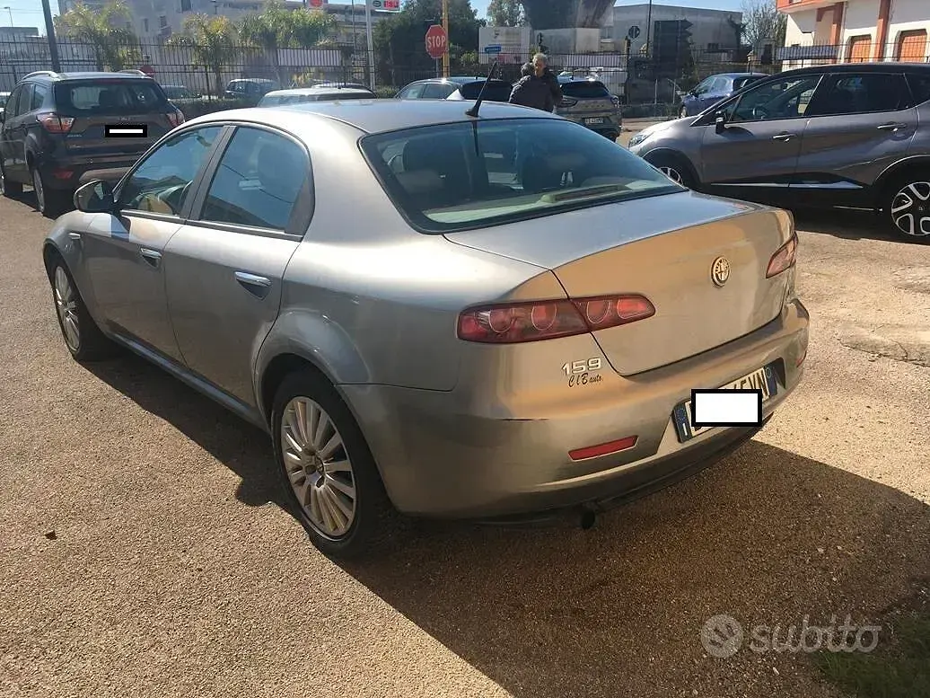 Usata Alfa Romeo 159 Progression 120 CV (88 kW) 2009 Grigio Berlina