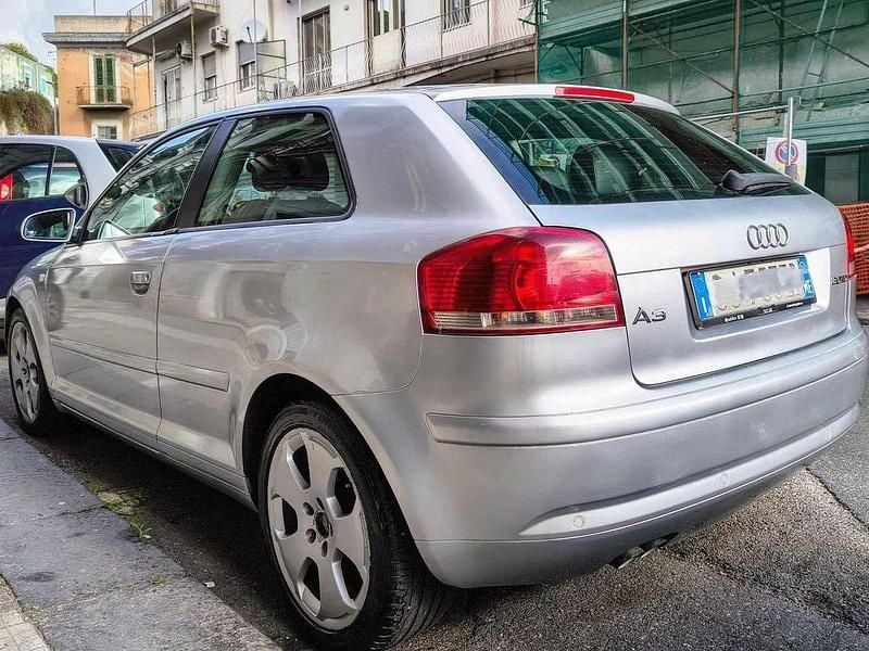 Usata Audi A3 Attraction 140 CV (102 kW) 2004 Grigio Utilitaria