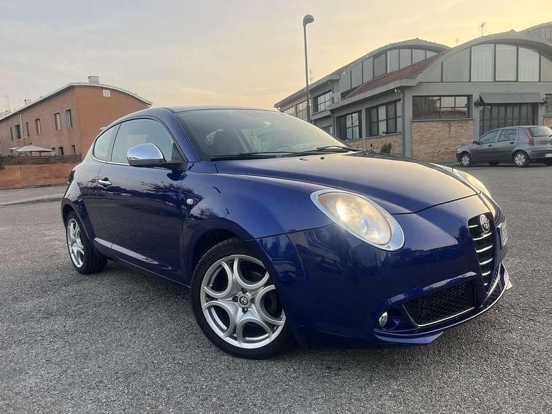 Blu Usata 2011 Alfa Romeo MiTo Distinctive Utilitaria | 2500 € (Ottimo prezzo) - Immagine 1/4