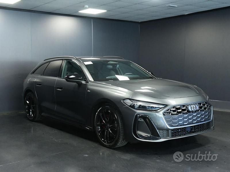 Nuova Audi A5 Design 204 CV (150 kW) 2025 Grigio Station wagon