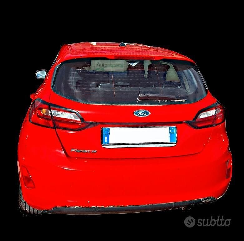 Usata Ford Fiesta 75 CV (55 kW) 2022 Rosso Berlina