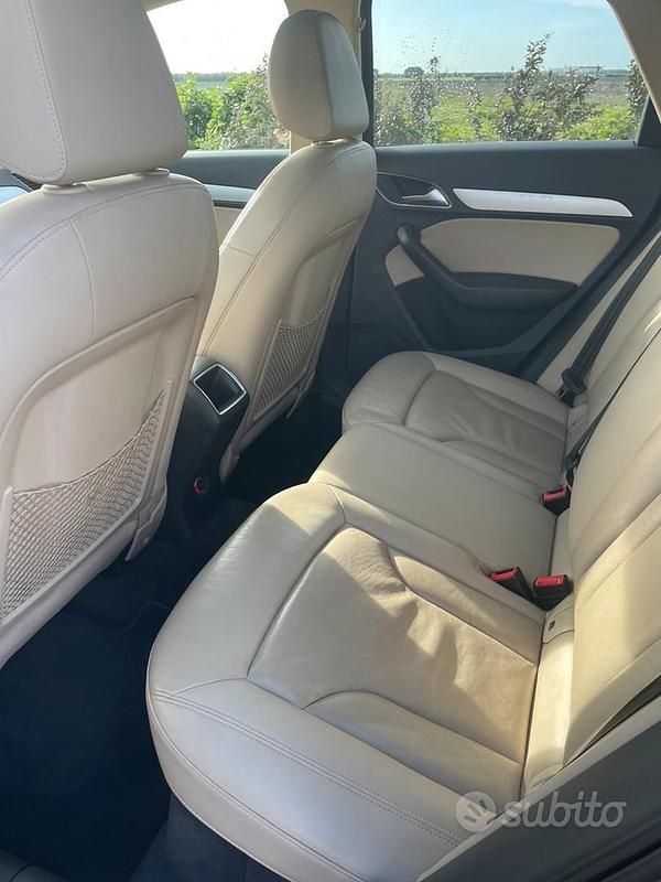 Usata Audi Q3 Design 150 CV (110 kW) 2015 Nero SUV