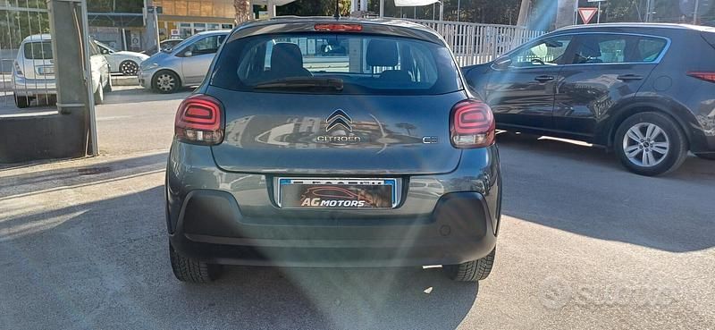 Usata Citroën C3 Shine 82 CV (60 kW) 2017 Grigio Berlina