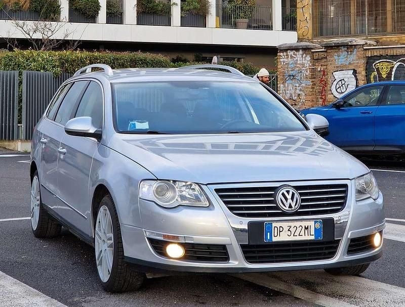 Usata VW Passat Highline 160 CV (117 kW) 2009 Argento Station wagon