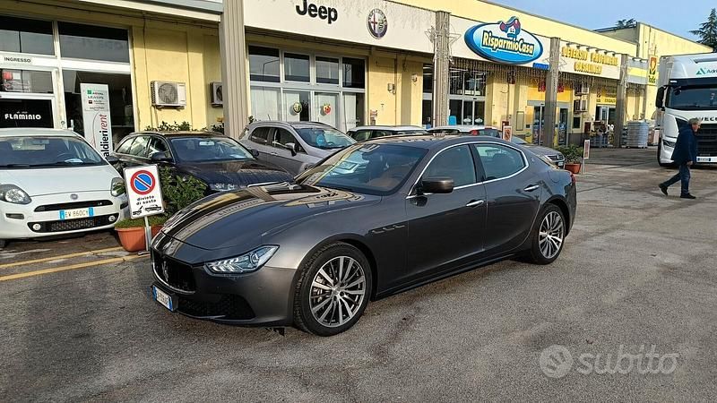 Usata Maserati Ghibli 275 CV (202 kW) 2014 Grigio Berlina