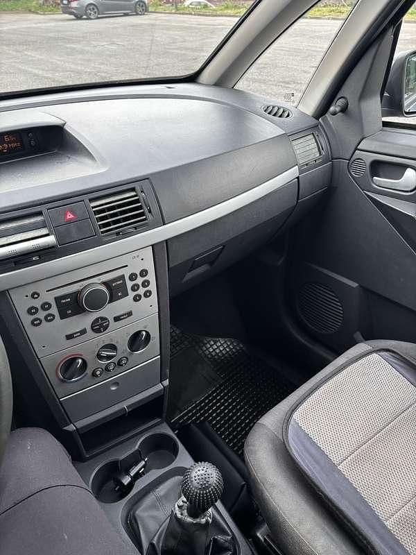 Usata Opel Meriva Club 90 CV (66 kW) 2005 Monovolume