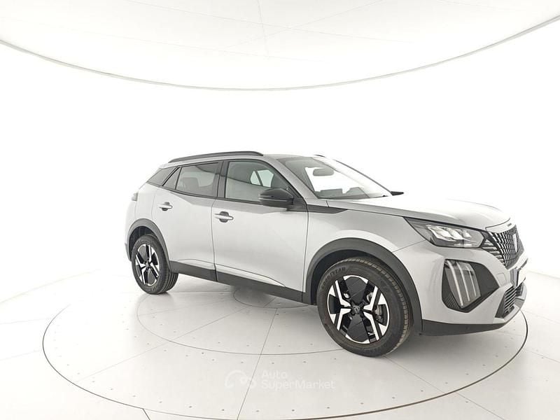 Begagnad Peugeot 2008 Allure 101 HK (74 kW) 2024 SUV