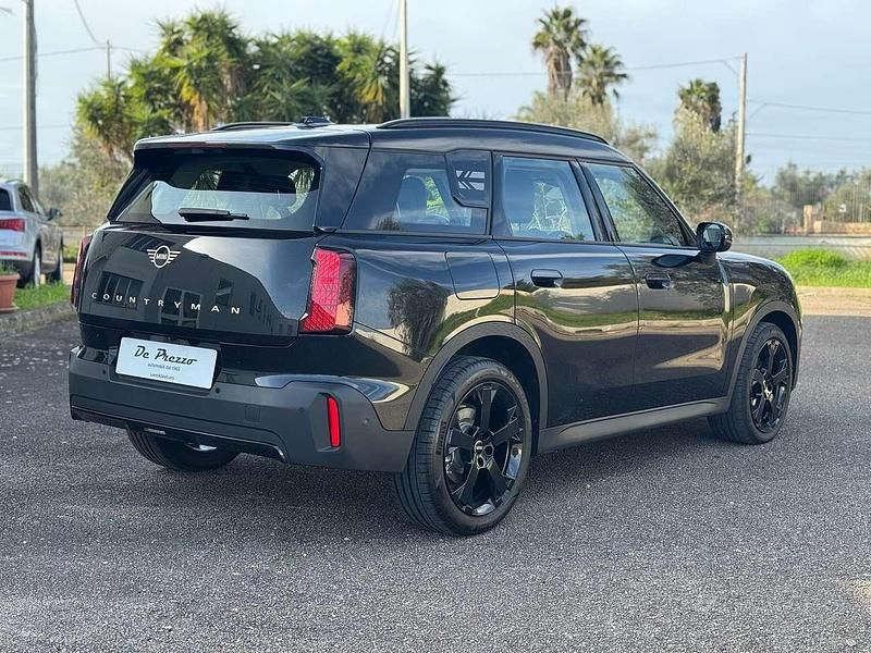 Usata Mini Cooper Countryman Classic 163 CV (119 kW) 2025 Nero SUV