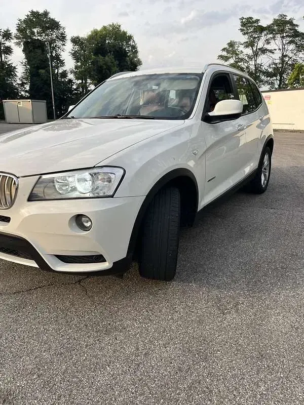 Usata BMW X3 Comfort Edition 150 CV (110 kW) 2012 Bianco SUV