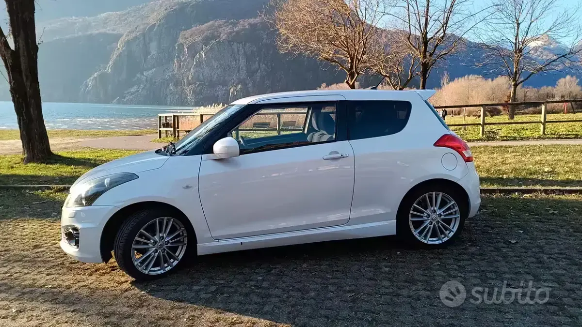 Usata Suzuki Swift Sport 136 CV (100 kW) 2012 Bianco Utilitaria