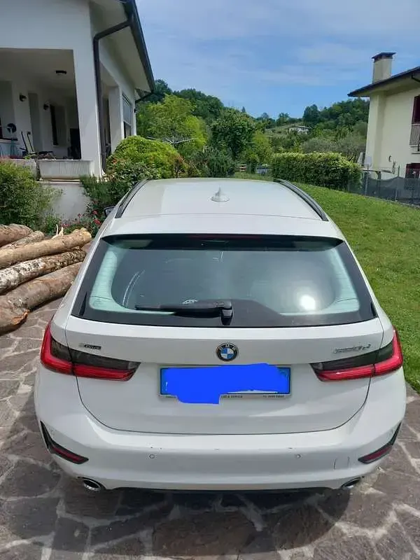 Usata BMW 320 Sport Line 190 CV (139 kW) 2020 Station wagon