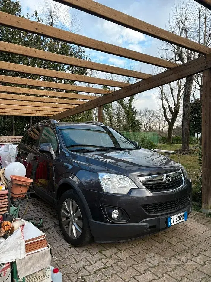 Usata Opel Antara 163 CV (119 kW) 2014 Nero SUV