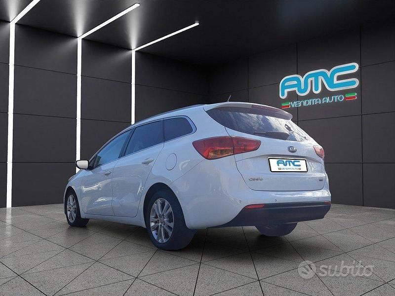 Usata Kia Ceed Sportswagon 110 CV (80 kW) 2013 Bianco Station wagon