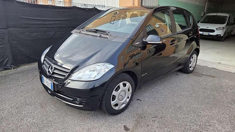 Usata Mercedes A160 Executive 95 CV (69 kW) 2010 Nero Monovolume