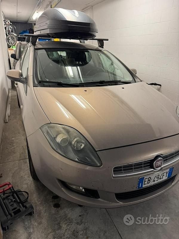Usata Fiat Bravo Dynamic 120 CV (88 kW) 2010 Grigio Utilitaria