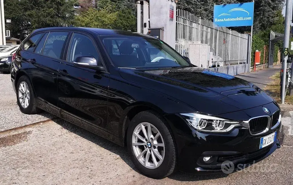 Begagnad BMW 318 136 HK (100 kW) 2019 Svart Kombi