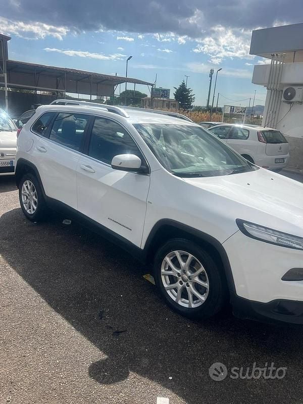Usado Jeep Cherokee 140 CV (102 kW) 2014 SUV