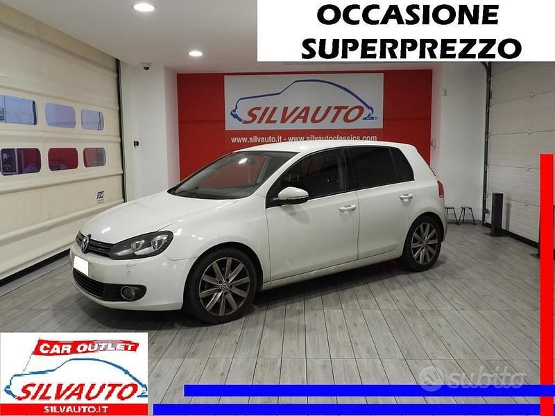Bianco Usata 2012 VW Golf Highline Tre volumi | 5950 € (Super prezzo) - Immagine 1/4