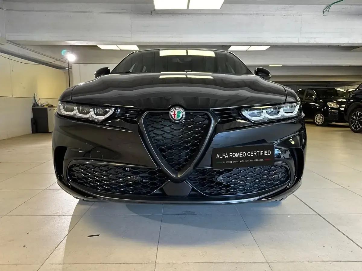 Nuova Alfa Romeo Tonale Veloce 280 CV (205 kW) 2025 Nero SUV