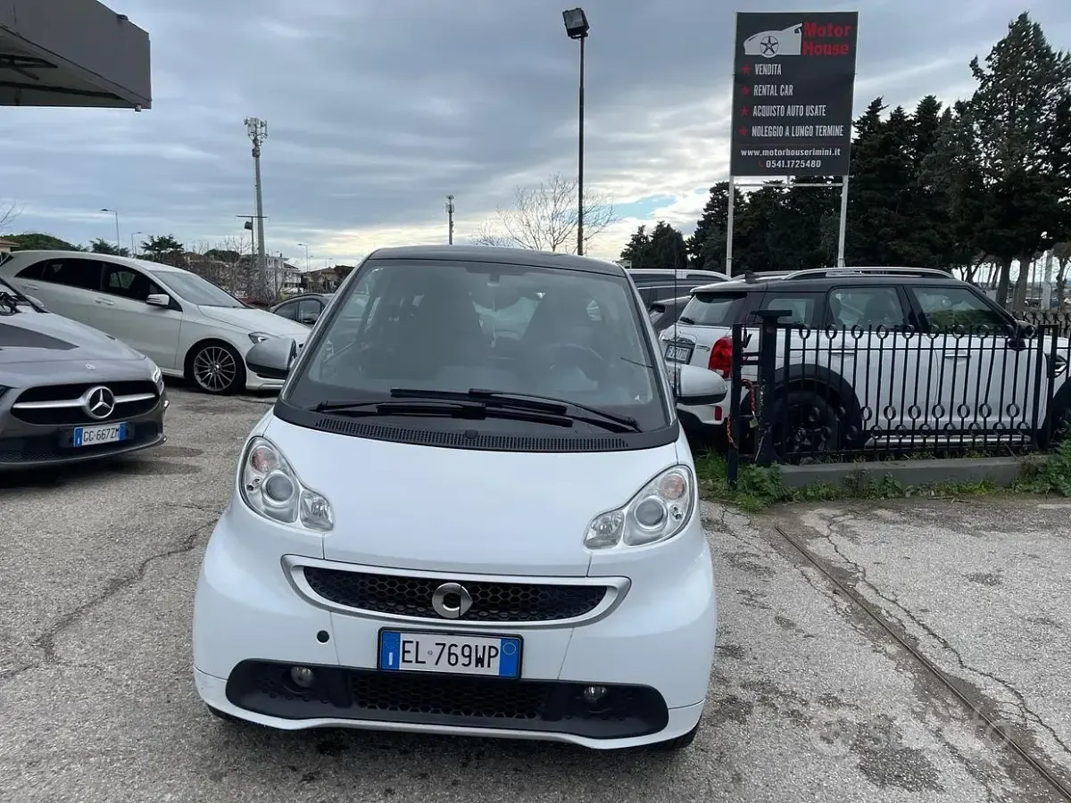 Usata Smart ForTwo Coupé Passion 54 CV (39 kW) 2013 Bianco Coupé