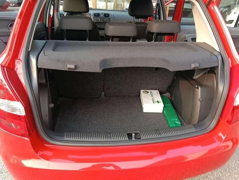 Usata Skoda Fabia 68 CV (50 kW) 2001 Rosso Berlina