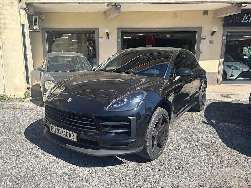Usata Porsche Macan 244 CV (179 kW) 2020 Nero SUV