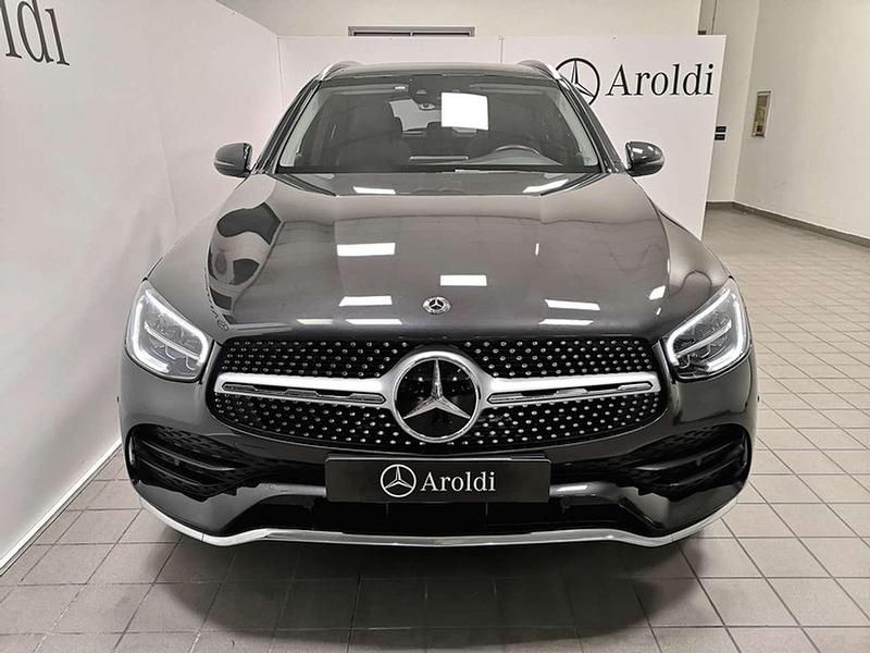 Usata Mercedes GLC300 Premium Plus 245 CV (180 kW) 2019 831 grigio grafite met. SUV