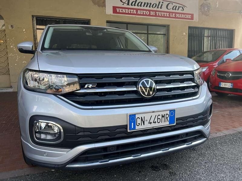 Usata VW T-Cross Sportline 110 CV (80 kW) 2023 Reflex silver SUV