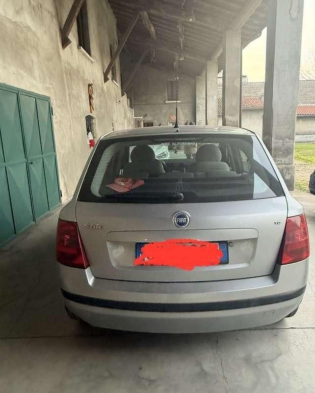 Usata Fiat Stilo Feel 99 CV (72 kW) 2005 Berlina