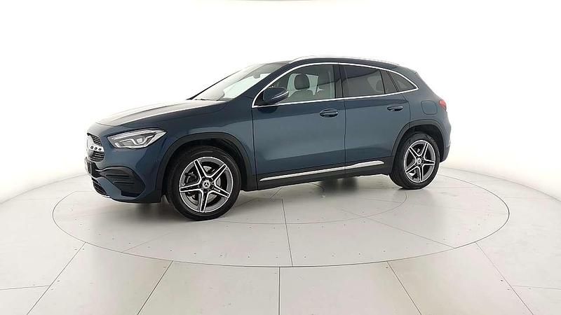 Usata Mercedes GLA250 Premium 160 CV (117 kW) 2022 Blu SUV