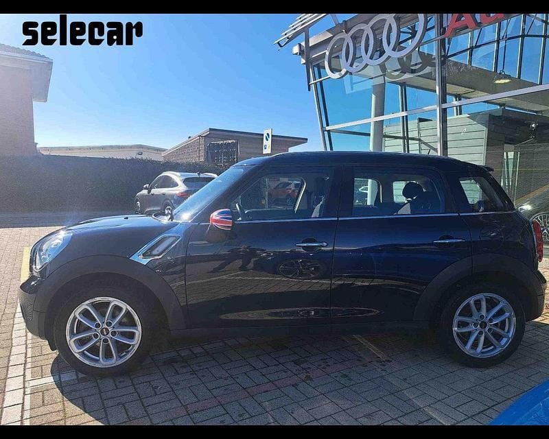 Usata Mini Cooper SD Countryman 143 CV (105 kW) 2016 Bleu metallizzato scuro SUV